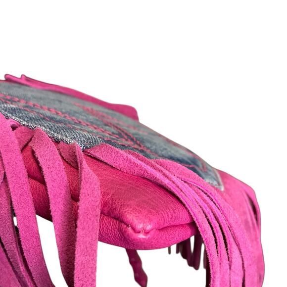 EUC Montana West Wrangler Hot Pink Denim Fringe Crossbody Bag - Picture 3 of 9